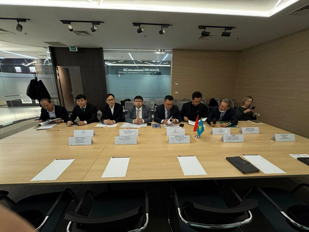 photo_5294000788571098703_y